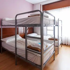 moon-hostel-bio.basquecountryhotels.org/